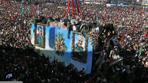 Qasım Süleymaninin dəfn mərasimində 35 nəfər ölüb, 48 nəfər yaralanıb - FOTOLAR