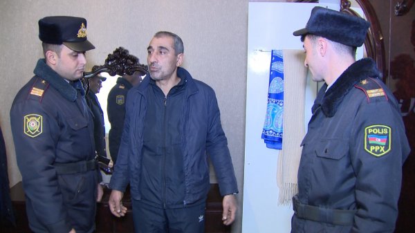 Sumqayıtda Yeni il gecəsi 67 minlik oğurluq olub - FOTOLAR