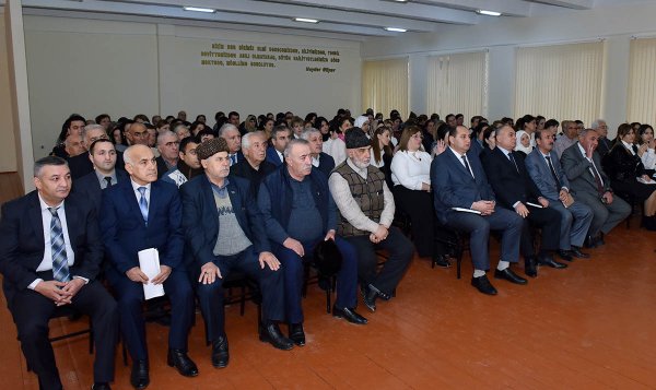 Hacı Zeynalabdin qəsəbəsində hesabat yığıncağı keçirilib- FOTOLAR
