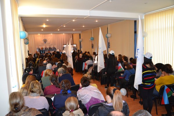 Müşfiq Məmmədli Sumqayıtda seçicilərlə ilk görüşünü keçirdi - FOTOLAR Müşfiq Məmmədli Sumqayıtda seçicilərlə ilk görüşünü keçirdi - FOTOLAR
