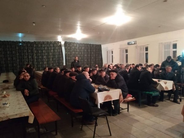Zaur Əhməd seçicilərlə görüşünə Sumqayıtdan başladı - FOTO Zaur Əhməd seçicilərlə görüşünə Sumqayıtdan başladı - FOTO