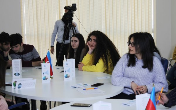 Sumqayıtda“Ekofikir – eko film” layihəsinə yekun vuruldu - FOTO Sumqayıtda“Ekofikir – eko film” layihəsinə yekun vuruldu - FOTO