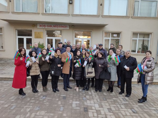 Toğrul Əlixanov Sumqayıtda seçicilərlə ilk görüşünü keçirdi - FOTO