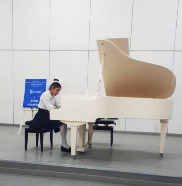 Xırdalan şəhər 11 illik musiqi məktəbində  “Balaca virtuoz” adlı I etüd müsabiqəsi keçirilib - FOTO