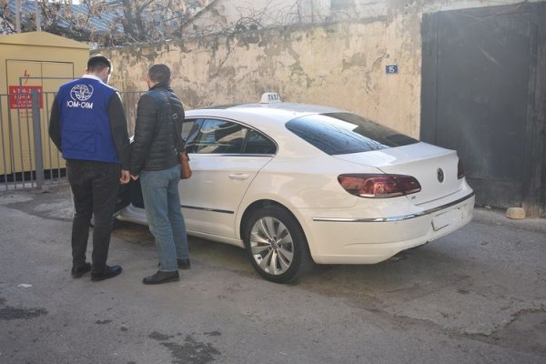 Xaricdən Azərbaycana qayıtmış şəxslərə avtomobillər bağışlanıb