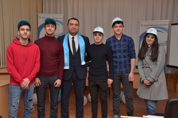 Deputatlığa namizəd Müşfiq Məmmədli Sumqayıtda seçicilərlə görüşlərini davam etdirir - FOTOLAR