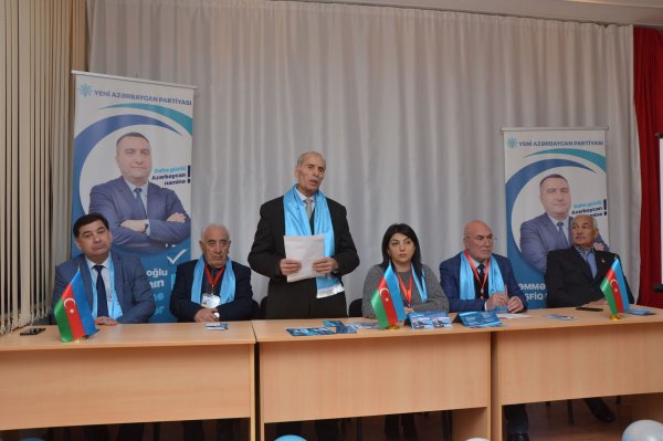 Deputatlığa namizəd Müşfiq Məmmədli Sumqayıtda seçicilərlə görüşlərini davam etdirir - FOTOLAR
