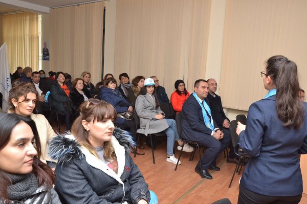 Deputatlığa namizəd Müşfiq Məmmədli Sumqayıtda seçicilərlə görüşlərini davam etdirir - FOTOLAR