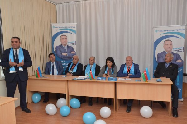Deputatlığa namizəd Müşfiq Məmmədli Sumqayıtda seçicilərlə görüşlərini davam etdirir - FOTOLAR