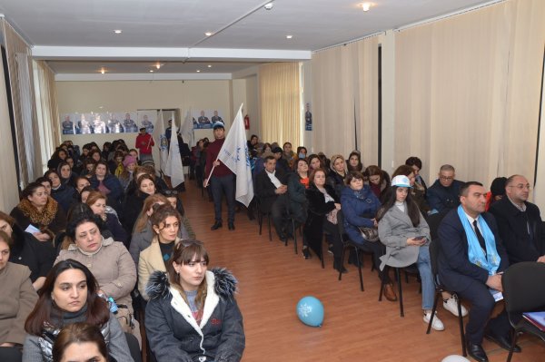 Deputatlığa namizəd Müşfiq Məmmədli Sumqayıtda seçicilərlə görüşlərini davam etdirir - FOTOLAR