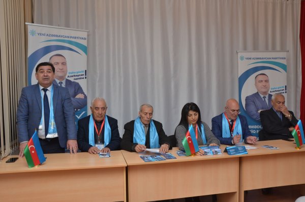 Deputatlığa namizəd Müşfiq Məmmədli Sumqayıtda seçicilərlə görüşlərini davam etdirir - FOTOLAR