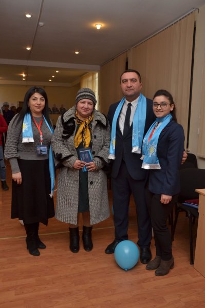 Deputatlığa namizəd Müşfiq Məmmədli Sumqayıtda seçicilərlə görüşlərini davam etdirir - FOTOLAR