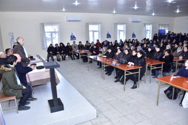 Müşfiq Məmmədli Sumqayıtda seçicilərlə görüşlərini davam etdirir - FOTOLAR
