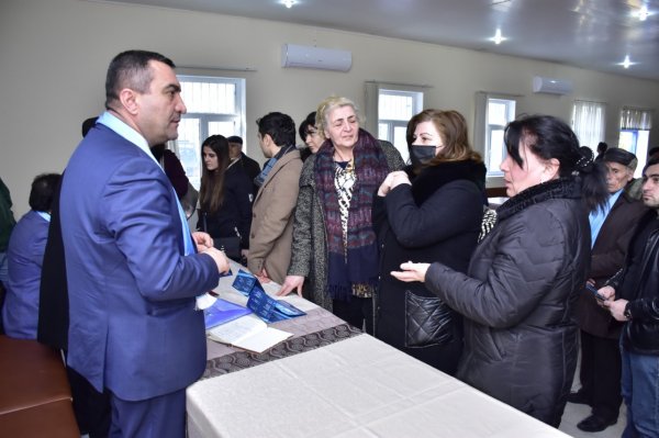 Müşfiq Məmmədli Sumqayıtda seçicilərlə görüşlərini davam etdirir - FOTOLAR