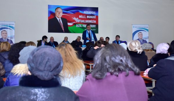 Müşfiq Məmmədli Sumqayıtda seçicilərlə görüşlərini davam etdirir - FOTOLAR