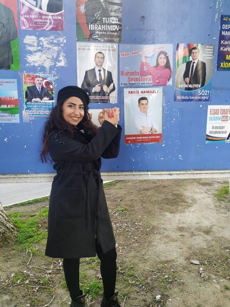 Deputatlığa xanım namizəd Sumqayıt seçicilərinə müraciət etdi: "SƏSinizəm!" - VİDEO