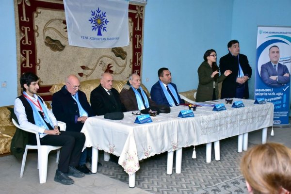 Müşfiq Məmmədli: “Deputat öz səlahiyyətinə daxil olan məsələlərlə bağlı vəd verməlidir” - FOTOLAR Müşfiq Məmmədli: “Deputat öz səlahiyyətinə daxil olan məsələlərlə bağlı vəd verməlidir” - FOTOLAR