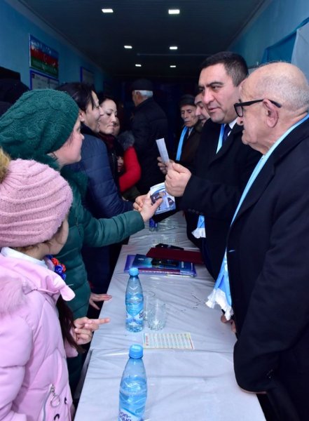 Deputatlığa namizəd Sumqayıtın "Xəzri"sində - FOTOLAR