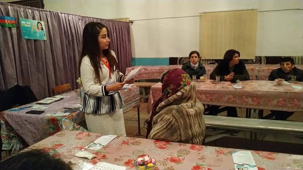 Sumqayıtda təkbaşına mübarizə aparan deputatlığa namizəd: "Seçici ən yaxın dostumuzdur..." - VIDEO (FOTO) Sumqayıtda təkbaşına mübarizə aparan deputatlığa namizəd: "Seçici ən yaxın dostumuzdur..." - VIDEO (FOTO)