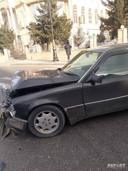 Sumqayıtda qəza törədən sürücü hadisə yerindən qaçdı - FOTO