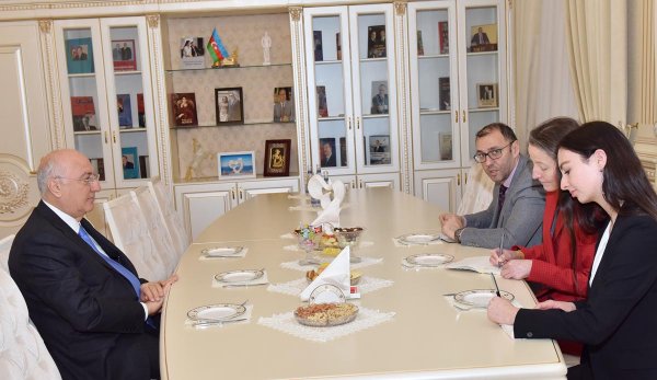İsveçrənin Azərbaycandakı səfiri Sumqayıtda olub - FOTOLAR
