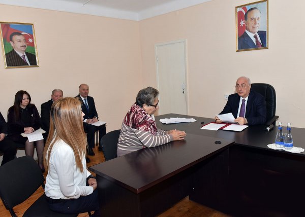 Zakir Fərəcov növbəti səyyar qəbul keçirib – FOTOLAR
