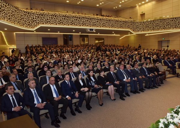Sumqayıtın icra başçısı hesabat verdi- FOTO