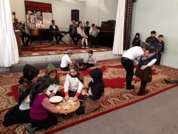 Sumqayıt Regional Mədəniyyət İdarəsinin tabe müəssisələrində Xocalı soyqırımının 28-ci ildönümü ilə bağlı silsilə tədbirlər keçirilib -  FOTOLAR