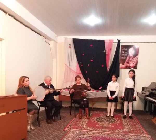 Sumqayıt Regional Mədəniyyət İdarəsinin tabe müəssisələrində Xocalı soyqırımının 28-ci ildönümü ilə bağlı silsilə tədbirlər keçirilib -  FOTOLAR