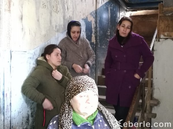 Sumqayıtda bu binada yaşayan sakinlər ölümlə üz-üzə: 1 ay vaxt veriblər...- FOTOLAR Sumqayıtda bu binada yaşayan sakinlər ölümlə üz-üzə: 1 ay vaxt veriblər...- FOTOLAR