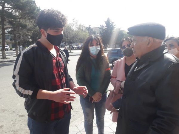 Sumqayıtda könüllü qruplar koronavirusla bağlı hərəkətə keçdi -FOTOLAR