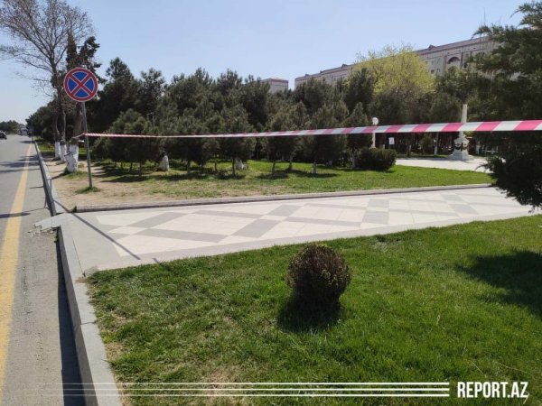Sumqayıtda koronavirusa görə parklarda skamyalar yığışdırıldı - FOTOLAR