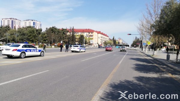 Sumqayıt polisi yolları avtomobillərdən belə təmizləyir - VİDEO (FOTOLAR) Sumqayıt polisi yolları avtomobillərdən belə təmizləyir - VİDEO (FOTOLAR)
