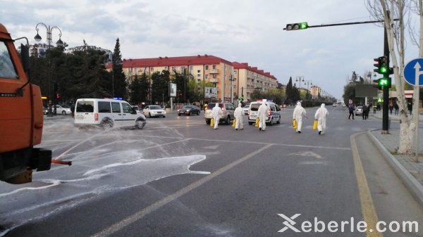 Sumqayıtda yollar yuyucu məhlullarla yuyulur - VİDEO (FOTO)