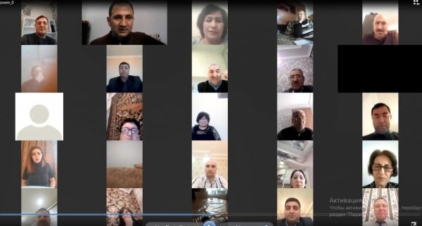 Sumqayıtda rəis onlayn iclas keçirdi - FOTO