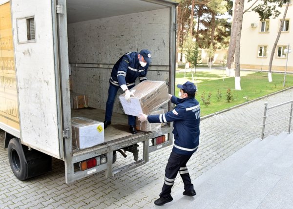 Çin Sumqayıta tibbi humanitar yardım göndərdi - FOTOLAR