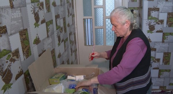 Sumqayıtda aztəminatlı ailələrə ərzaq yardımı paylanılması davam edir – FOTO