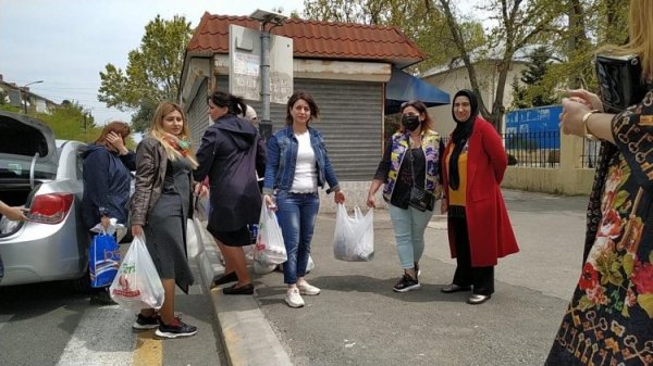 Sumqayıtda növbəti xeyirxah təşəbbüs – Bu dəfə məktəb kollektivi və valideynlər tərəfindən - FOTO Sumqayıtda növbəti xeyirxah təşəbbüs – Bu dəfə məktəb kollektivi və valideynlər tərəfindən - FOTO