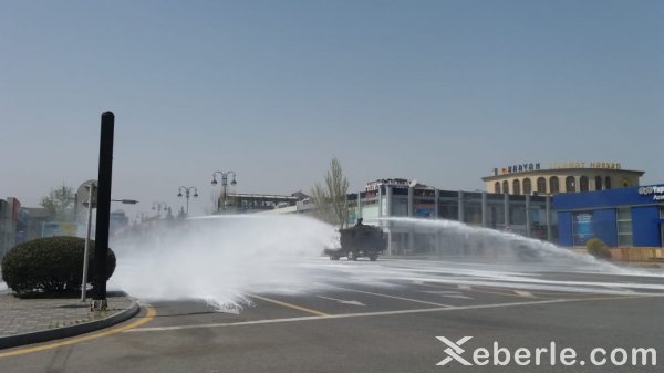 Daxili Qoşunların xüsusi texnikaları Sumqayıt küçələrində - VİDEO (FOTO) Daxili Qoşunların xüsusi texnikaları Sumqayıt küçələrində - VİDEO (FOTO)