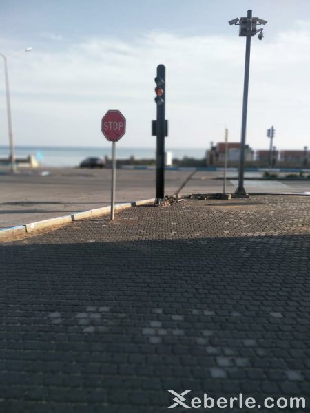 Sumqayıtın bu təhlükəli yoluna işıqforlar qoyuldu -FOTO