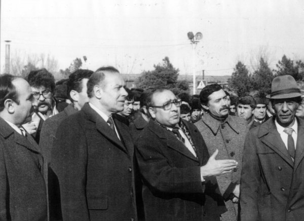 Heydər Əliyevin Sumqayıta 16 səfəri - FOTOLAR Heydər Əliyevin Sumqayıta 16 səfəri - FOTOLAR