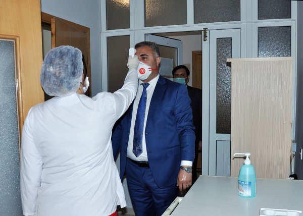 Sumqayıt icra hakimiyyətinin əməkdaşları qan verdilər - FOTOLAR