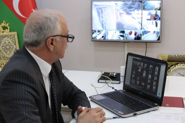Sumqayıtda rəis onlayn müşavirə keçirdi -FOTO Sumqayıtda rəis onlayn müşavirə keçirdi -FOTO