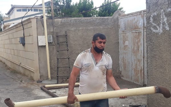 Sumqayıtda xəttin yerini dəyişmək istədi: 1200 nəfəri qazsız qoydu -FOTO