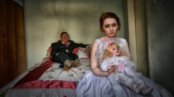 Təhsilsizlik, erkən nikah və ekstremizm