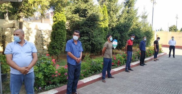 Bəy toy günü qonaqları ilə birgə polis şöbəsinə gətirildi - Foto