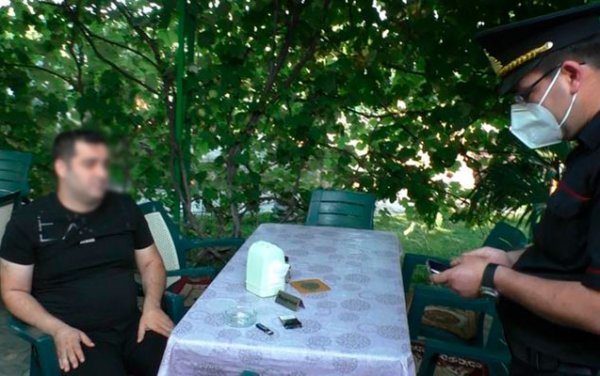 Məmurlar qaydaları pozaraq ailələri ilə istirahətə gediblər -FOTO