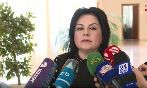 Nazir xanım məsləhətçini müdir təyin etdi - FOTO