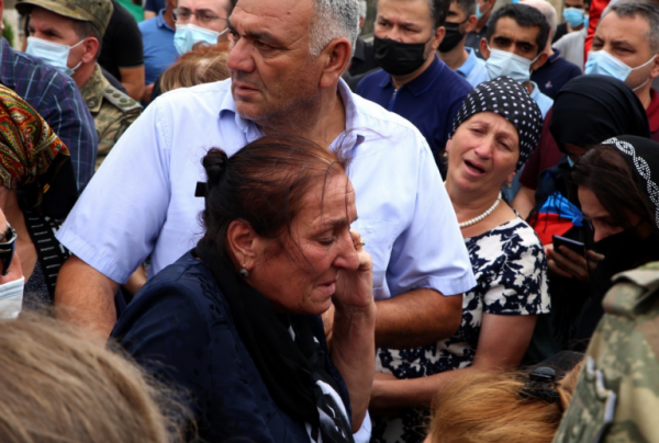 İlham Əliyev şəhid anasına zəng etdi -FOTO