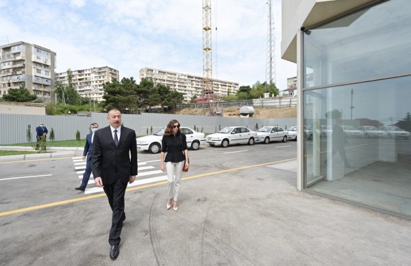 Prezident və xanımı şəhid ailələrinə mənzil verilməsi mərasimində - Fotolar